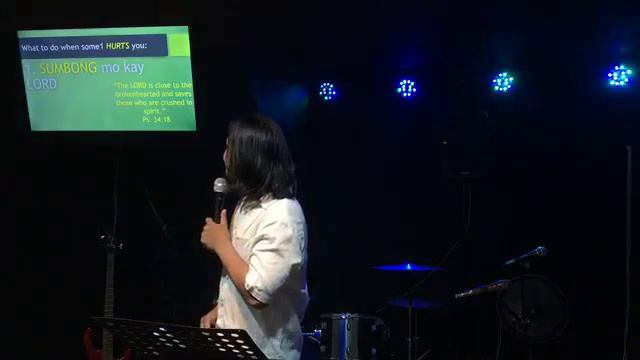 What to do when someone hurts you? смотреть онлайн