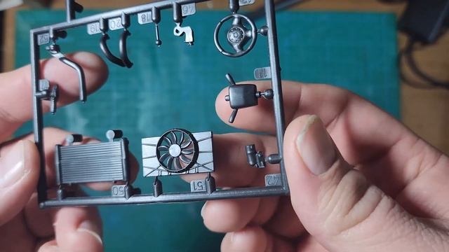 Revell - Dodge Viper SRT10 Convertible - Unboxing смотреть онлайн