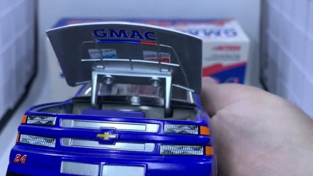 Jack Sprague 2000 GMAC Financial Service 1:24 Nascar Craftsman Truck Diecast Review смотреть онлайн