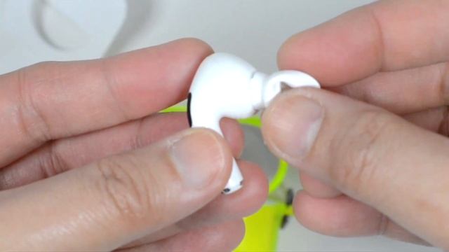 Apple AirPods Pro Unboxing! смотреть онлайн