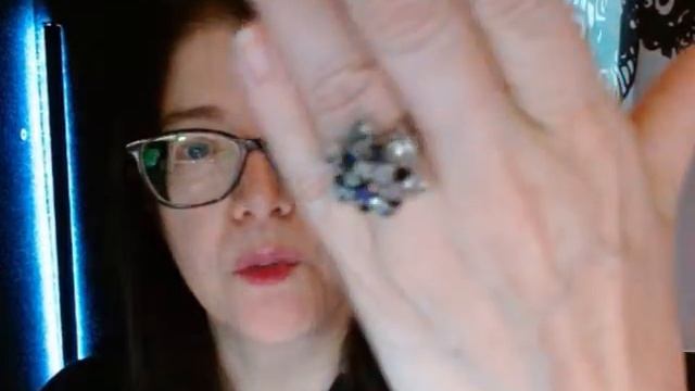 Sunday live stream hypno chat 3.31.24 смотреть онлайн