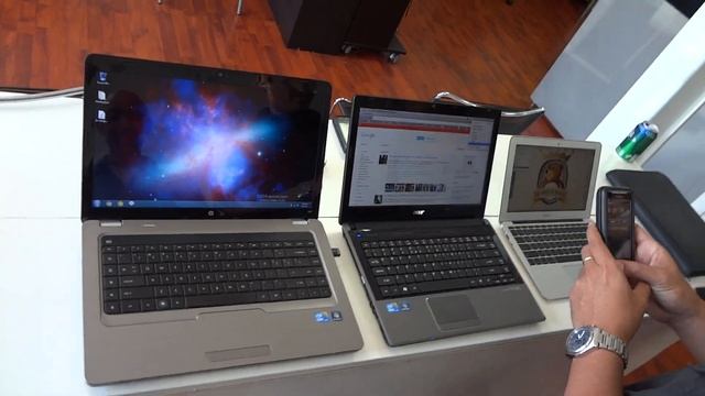 Boot-up/Shut-Down Race: Windows 7 HDD, Ubuntu Hybrid Drive, Lion SSD смотреть онлайн