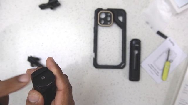iPhone 15 pro max smallrig cage and handles смотреть онлайн