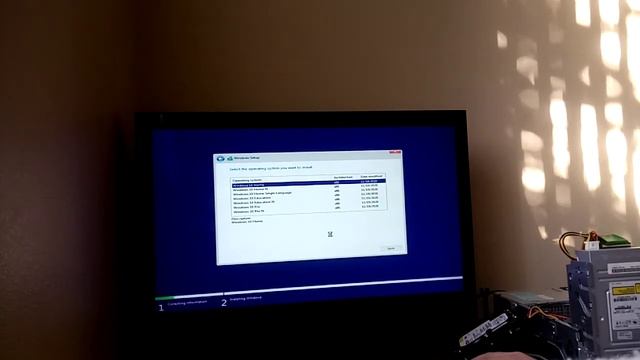 Windows 10 on a Pentium 4! (part2) смотреть онлайн