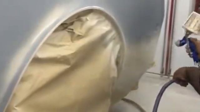 Restoration of Rolls Royce at Nostalgia Classic Cars Work Shop смотреть онлайн