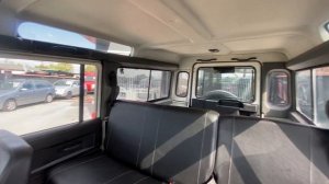 Land Rover Defender 110 2.5 TD5 8+1 места
