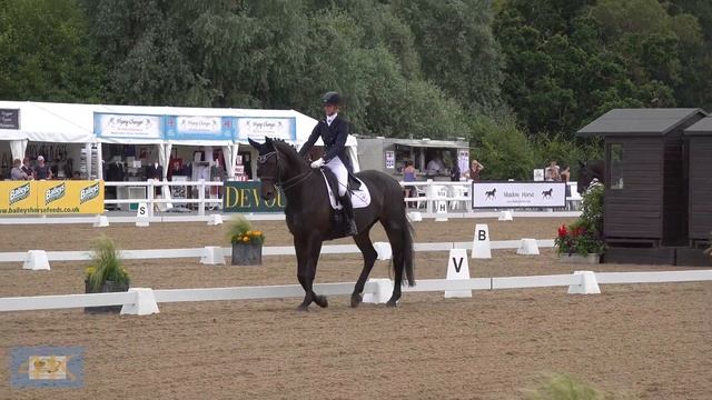 Kate Cowell and Dramatic Conquest PSG: HARTPURY FESTIVAL OF DRESSAGE 2018 смотреть онлайн