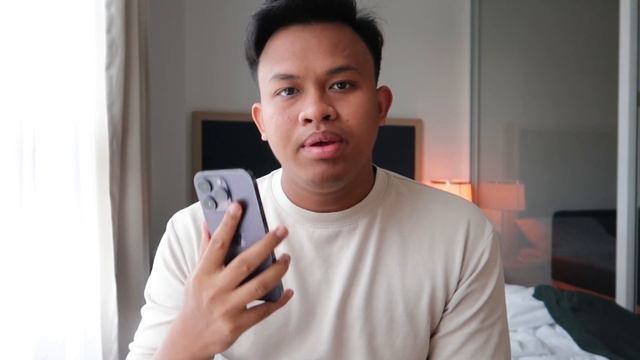 Iphone 14 Pro Still Valid Ke Untuk 2024? | Review Jujur смотреть онлайн