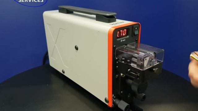 Komax Mira 32 Wire Stripper - Video Demonstration смотреть онлайн