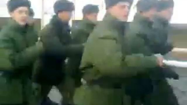 С песней в столовую смотреть онлайн