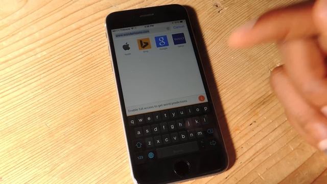 Switch Between Your Favorite iOS 8 Keyboards with Ease - iPad, iPhone [How-To] смотреть онлайн