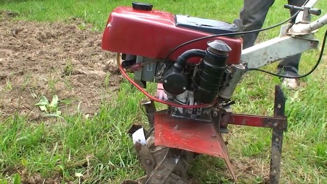 Újabb Robi 55 kapálógép tesztje bontás előtt - xmotor.hu motorbontó смотреть онлайн