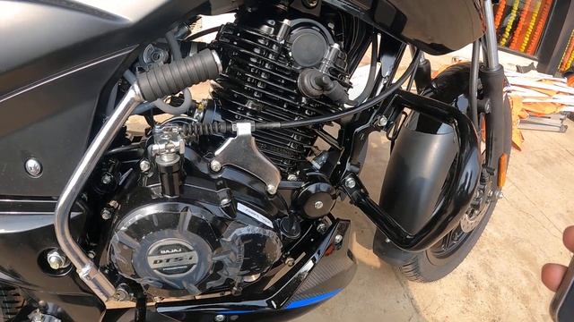 2023 Bajaj Pulsar 125 Bs6 Split Seat Carbon Edition Launched New Color Black Blue Price & Features смотреть онлайн