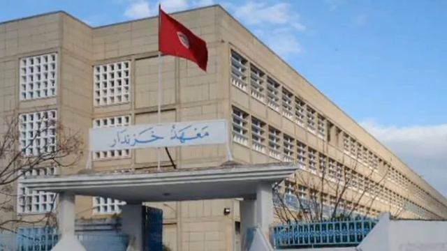 Lycée khaznadar Rap tunisien mac 125 by walid najjar смотреть онлайн