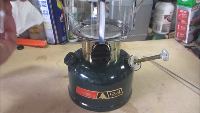 Let's replace the pump cap on a Coleman 288 Lantern! смотреть онлайн