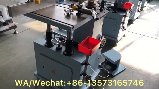 LXD-200 Aluminium Window Door End Milling Machine WhatsApp/Wechat:+86 13573165746 смотреть онлайн