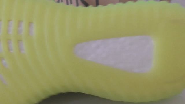 PK God Yeezy 350 V2 Yeezreel 3M Reflective with Real Primeknit from Huayiyi from CitySole.ru смотреть онлайн