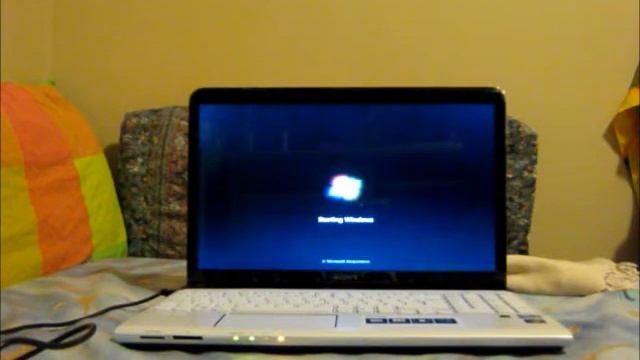 Sony Vaio E Series 2012 Boot Up Time смотреть онлайн