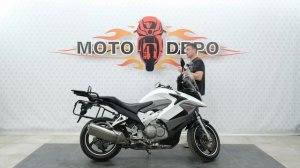 Honda VFR800X (Crossrunner)
