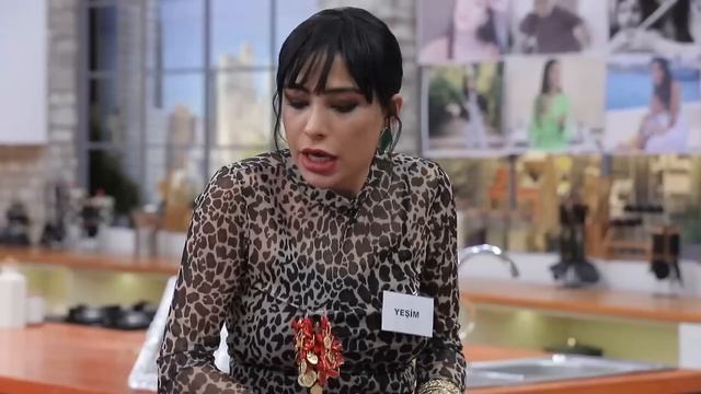 Gelinim Mutfakta 1356. Bölüm - Gelinim Mutfakta 1 Nisan Pazartesi смотреть онлайн