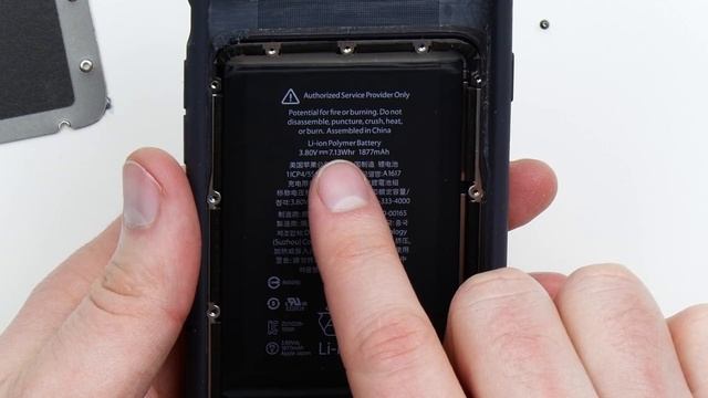 Inside The iPhone 6S Battery Case смотреть онлайн