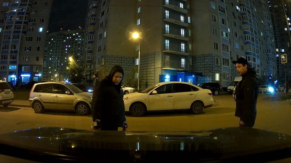 Они явно что то знают...