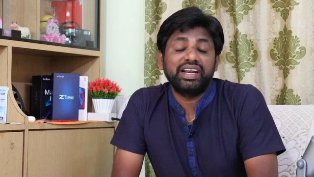 Top 5 Features Of Vivo Z1 Pro Explained || In Telugu || смотреть онлайн