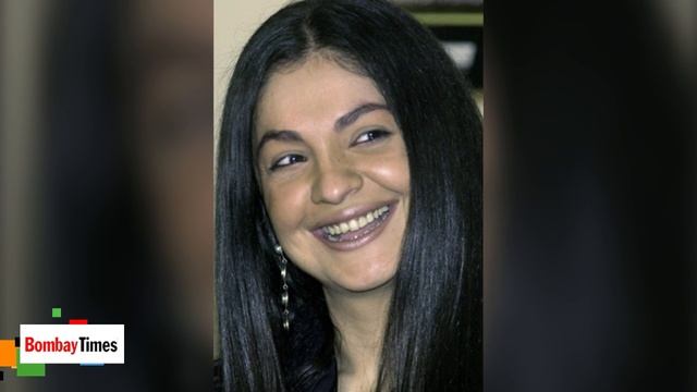 Pooja Bhatt to Launch Web Series On Women And Orgasms смотреть онлайн