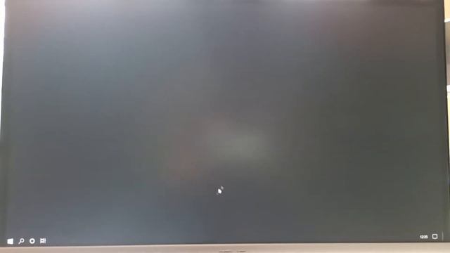 Windows 10 BUG : Flashing login screen bug смотреть онлайн