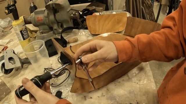 Timber BoatWorks Drilling the Deck Lines and Final Assembly of the Seat смотреть онлайн