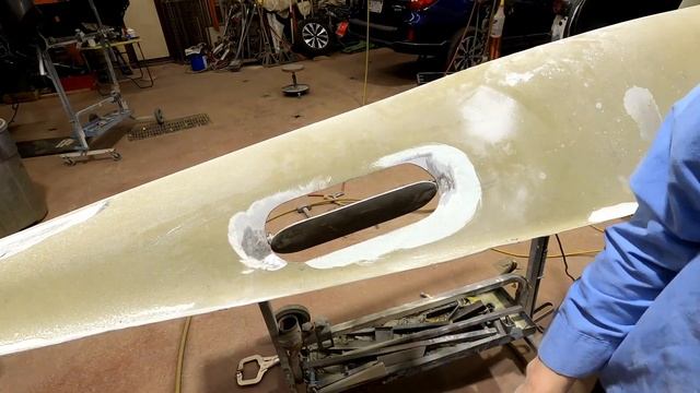 It's a 2 Stroke - Of Course It's GONNA SMOKE! смотреть онлайн