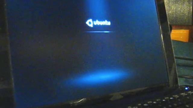 Asus EEEPC 1005P booting смотреть онлайн