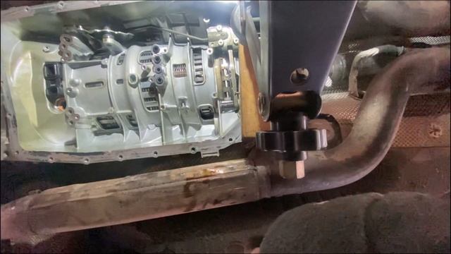 Rebuilding my cheap Maserati Granturismo - ZF 6HP Transmission Service & Mechatronics seals - Part смотреть онлайн
