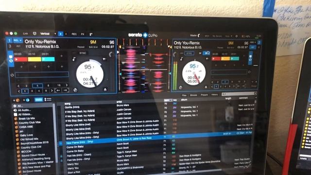 Tips and Tricks from the Pros - How to change the wave form speed in Serato DJ Pro смотреть онлайн