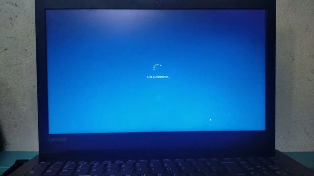 Installation of Windows 10 Operating System смотреть онлайн