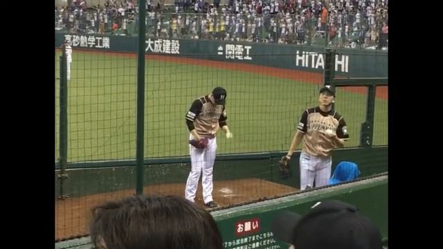 日ハム宮西投手と堀投手のブルペンでの投球練習 смотреть онлайн