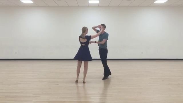 Nightclub Two Step - Windows with Face Loop Exit смотреть онлайн