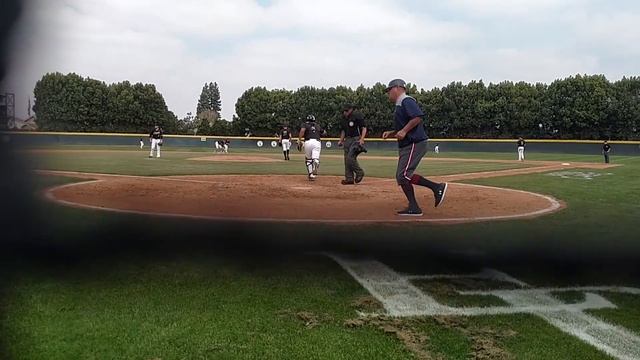 Angel Saldivar throw down to second. смотреть онлайн