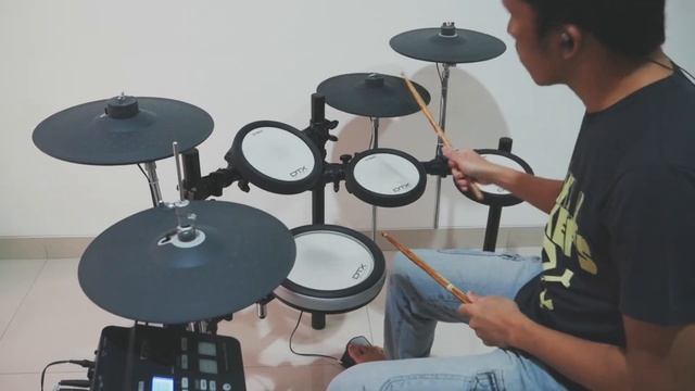 [SIMPLIFIED DRUMS TUTORIAL] Hillsong Y&F - World Outside Your Window смотреть онлайн