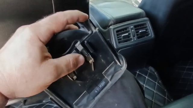 Разборка стоп сигнала Mercedes benz w210 смотреть онлайн