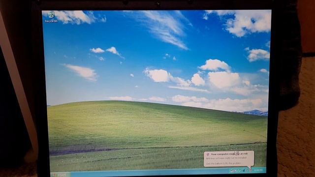 2002 Dell Latitude C610 running Windows XP Professional SP3 смотреть онлайн