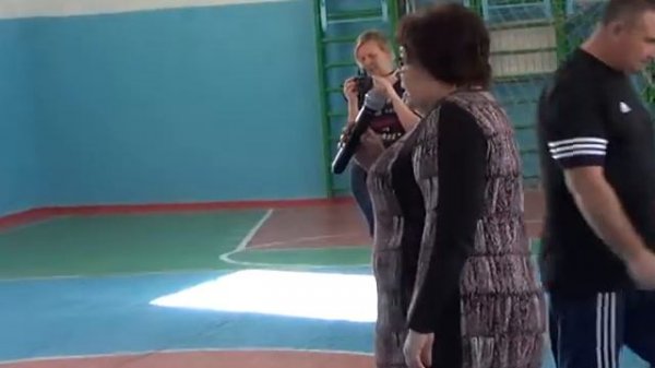 Рапорт командира отрядов. 1-4 классы. 2018 год Смотр строевой песни