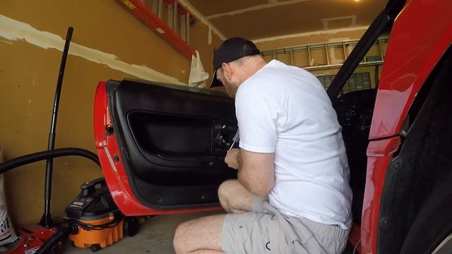 1995 corvette door panel removal and installation with hidden window problem смотреть онлайн