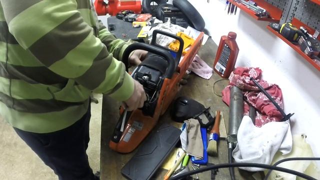 Motorová pila nejde do otáček смотреть онлайн