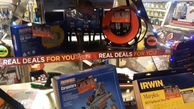 Real Deals Shop Window Competition 2018 Mackays of Cambridge смотреть онлайн