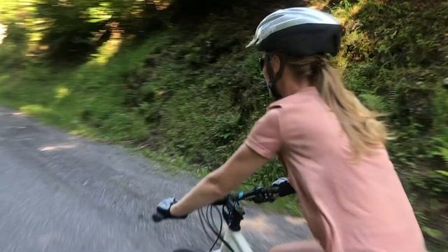 Cycling from Sixt Le Fer to Les Carroz смотреть онлайн