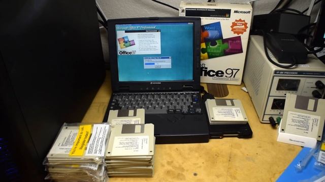 0x0018 - The Full Office 97 Floppy Experience смотреть онлайн