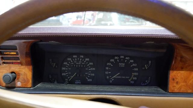 Getting the car to run and meeting Evan Shanks! || Chrysler TC Restoration/Project смотреть онлайн