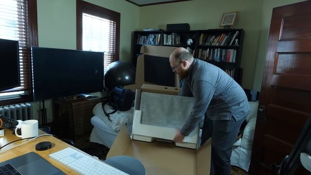 Unboxing the fully maxxed out 2019 i9 iMac смотреть онлайн