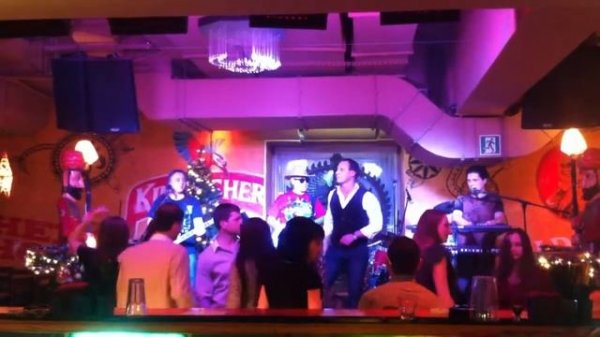 группа 'JET SOUND' Baga Bar